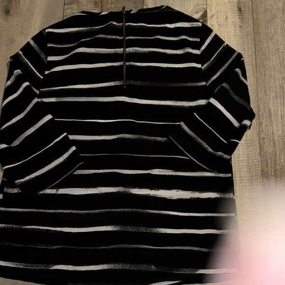 EXPRESS WOMEN Top- size M‎ - Picture 4 of 7